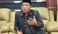 PURUK CAHU - Ketua DPRD Kabupaten Murung Raya, Rumiadi, menyampaikan apresiasi atas upaya Pemerintah Kabupaten Murung Raya dalam meningkatkan kualitas pelayanan publik serta memperkuat tata kelola pemerintahan yang transparan dan akuntabel. Selasa, (16/6).